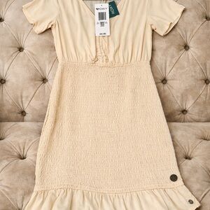 🤍✨ Roxy “Island View” Smocked Midi Dress | New With Tags | Size L